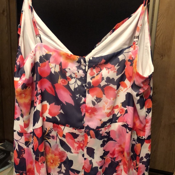 Beautiful  One-Piece Skort by Kensie size 12 - Picture 4 of 17